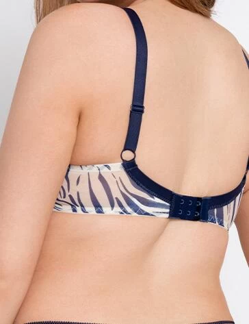 Curvy Kate Lifestyle: Plunge Bra CK5711 - Zebra Print 2 Curvy Kate Lifestyle: Plunge Bra CK5711 - Zebra Print - Image 2