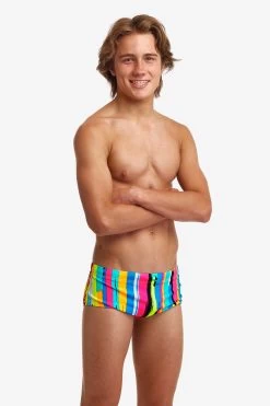 Funky Trunks Boy’s Sidewinder Trunks Winning Streak -Lingerie Store FTS010B WINNING STREAK 09