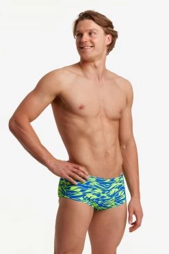 Funky Trunks Men’s Sidewinder Trunks Blizzard Blitz