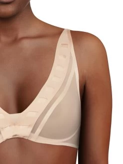 Accent Plunge Bra - Golden Beige -Lingerie Store braforme lingerie chantal thomass t02d10 01n accent bra underwired plunge s